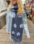Daisy Pattern Scarf