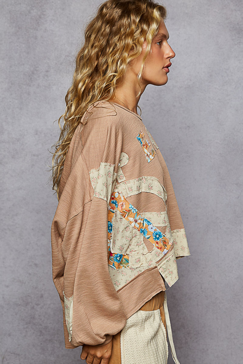 Peace Love Hooded Top