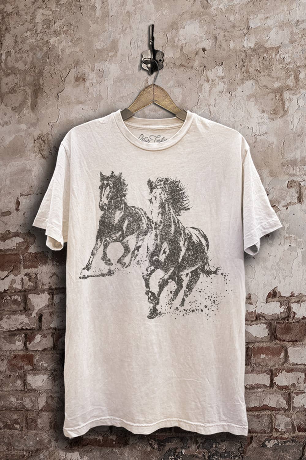 Wild Horses Graphic Top