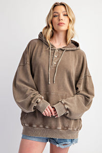 Mineral Wash Peace Pullover