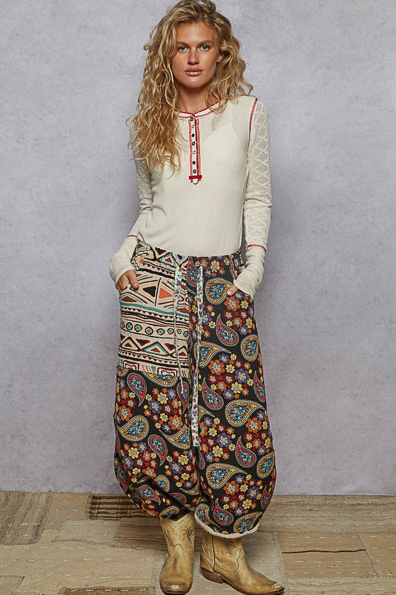 Gonna Love Me Pattern Pants Black