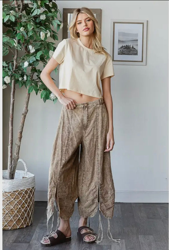The Cinched Wide Leg Pants