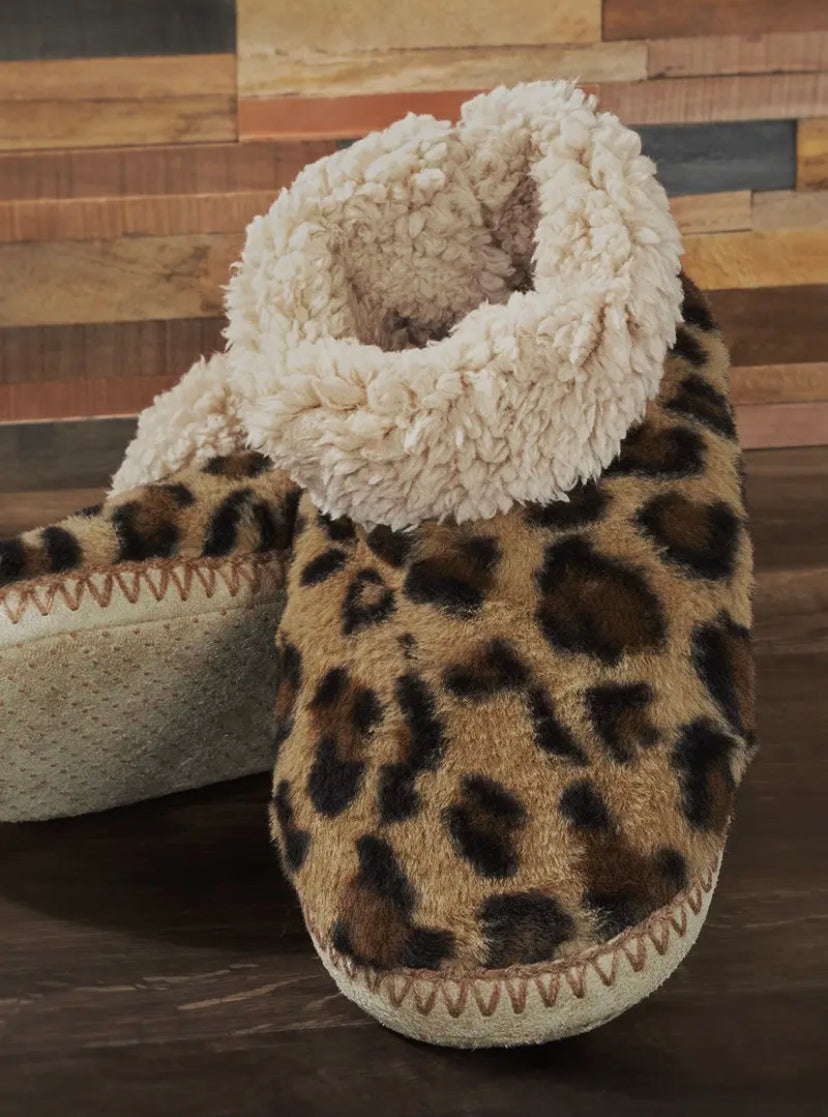 Cozy Leopard Slippers