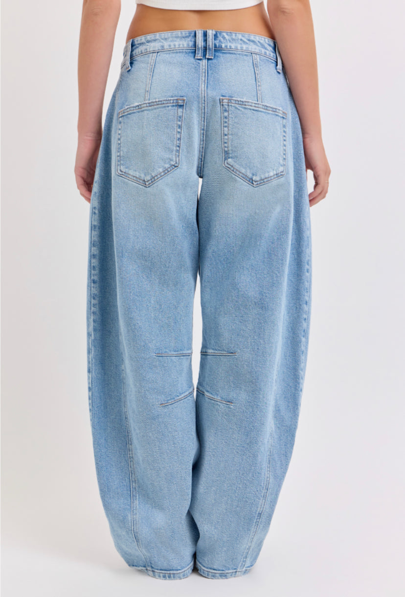 Mid Waisted Barrel Long Inseam